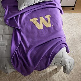 College Sweatshirt Oversized Throw