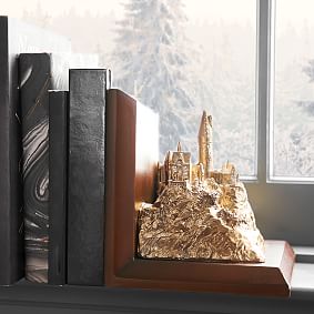 Harry Potter<sup>&trade;</sup> Sculpted Hogwarts<sup>&trade;</sup> Bookends