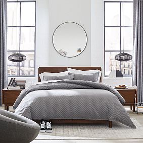 Metal Framed Round Mirror (30")
