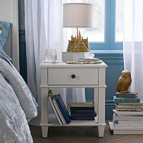 Harry Potter<sup>&trade;</sup> Hogwarts<sup>&trade;</sup> Castle Table Lamp