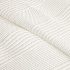 Cloud Jersey Lightweight Quilt