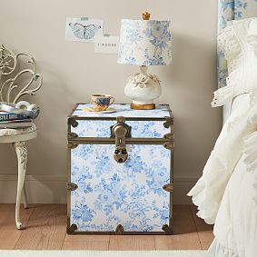 LoveShackFancy Garden Damask Cube Dorm Trunk (18")