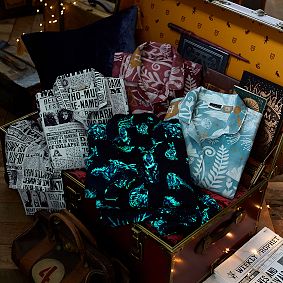 Harry Potter<sup>&trade;</sup> Patronus Damask Pajama Set, Burgundy