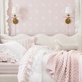 Floral Seagrass Wallpaper
