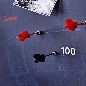 <em>Star Wars<sup>&trade;</sup></em> Death Star<sup>&trade;</sup> Magnetic Wall Organization