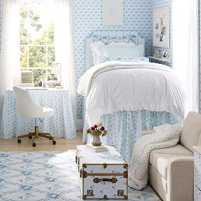 Hill House Home Clematis Scallop Floral Vaulted Bed Skirt