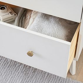 Keaton Chest of Drawers, 4-Drawer (31.5w x 21d")