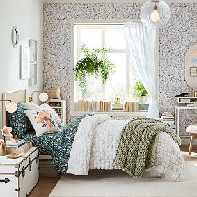 Rifle Paper Co. Bramble Fields Evergreen Sheet Set