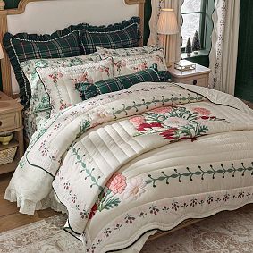 Hill House Home Bouquet Quilt