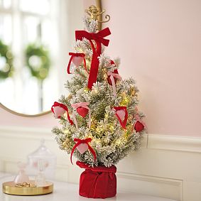 Roller Rabbit Mini Decorated Tree 