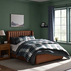 Arden Upholstered Classic Bed
