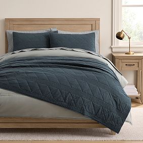 Cullen Garment-Dyed Bed Blanket and Shams