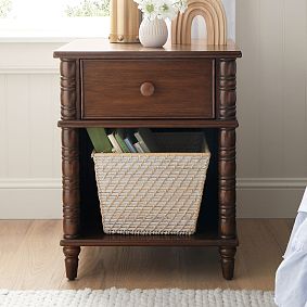 Elsie Nightstand (19")