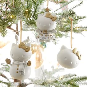Hello Kitty<sup>&reg;</sup> Snowman 3-D Molded Ornamentt