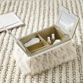 Faux-Fur Mani Pedi Lapdesk - Snow Cat