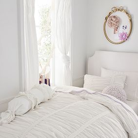 LoveShackFancy No Nails Pinboard (19"x24")