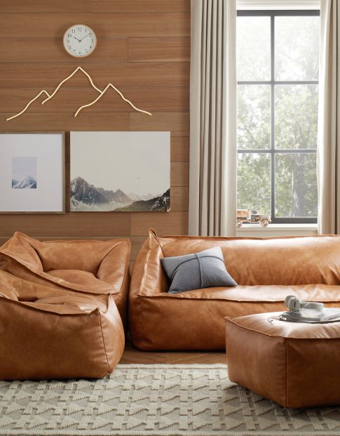 Lounge Rooms