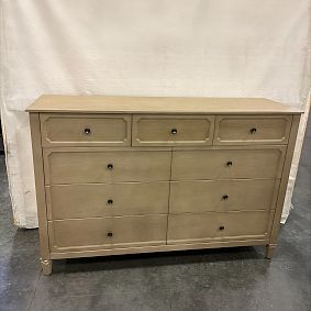 Open Box: Auburn 9-Drawer Grand Dresser (64"W x 19"D) - Seadrift