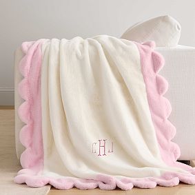 Scallop Fur Throw