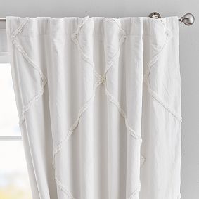 Ashlyn Tufted Blackout Curtain 