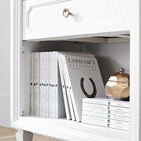 Auburn Bookcase (25.5")
