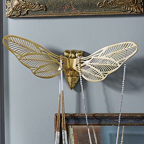 FANTASTIC BEASTS<sup>&trade;</sup> Moth Wall Jewelry Holders