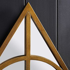 Harry Potter<sup>&trade;</sup> Deathly Hallows<sup>&trade;</sup> Mirror