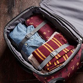Harry Potter<sup>&trade;</sup> Getaway Carry-on Spinner