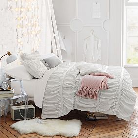 Painterly Stripe Pucker Up Comforter