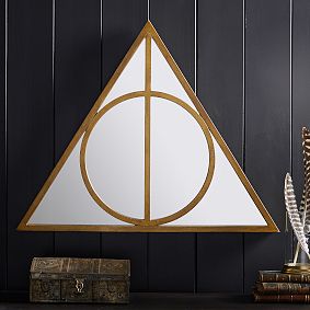 Harry Potter<sup>&trade;</sup> Deathly Hallows<sup>&trade;</sup> Mirror