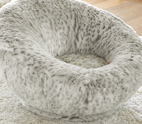 Faux-Leopard Fur