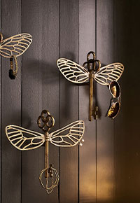 Harry Potter&trade; Flying Key Jewelry Hooks