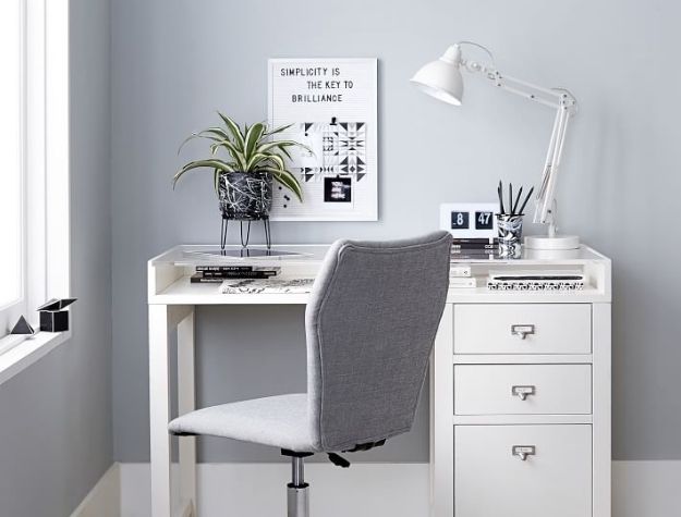 gray desk chair