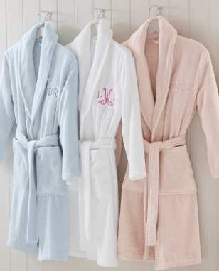 Cozy Season: Shop Pajamas & Robes