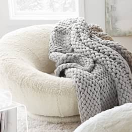 Super Chunky Knit Throw