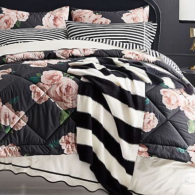 The Emily & Meritt Bed of Roses Comforter, Single/Single XL, Black/Blush