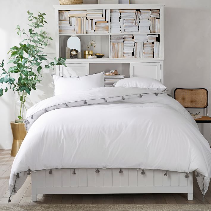 white tassel duvet