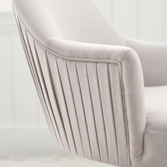 pleated desk chair