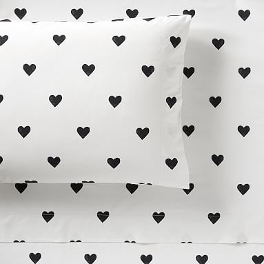 The Emily & Meritt Heart Sheet Set, Single/Single XL