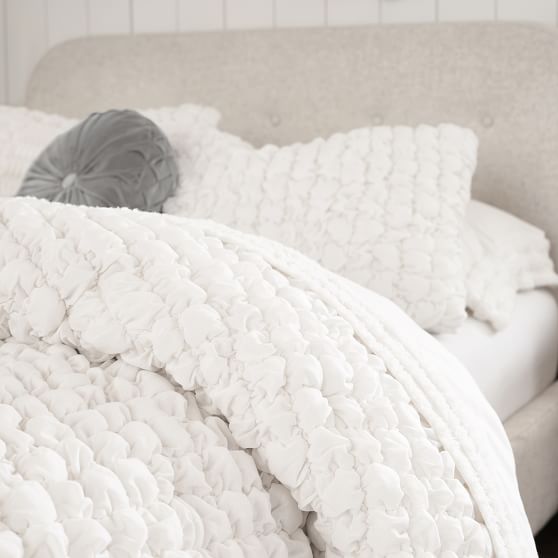 OPEN BOX Marshmallow Quilt Pottery Barn Teen