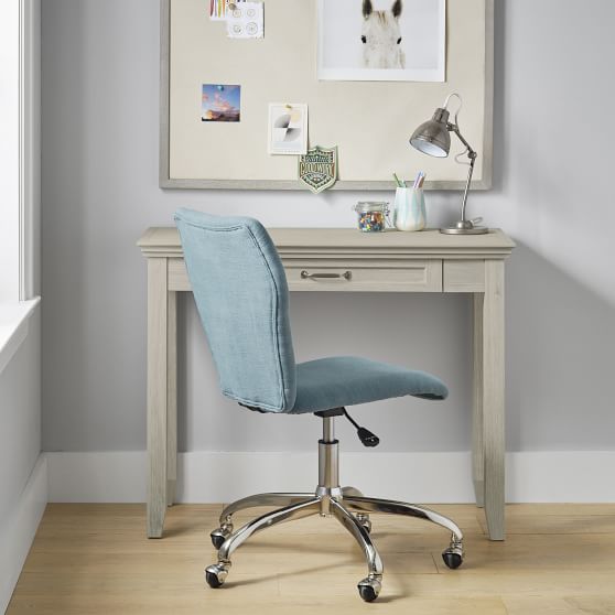 Hampton 38" Small Space Desk | Pottery Barn Teen