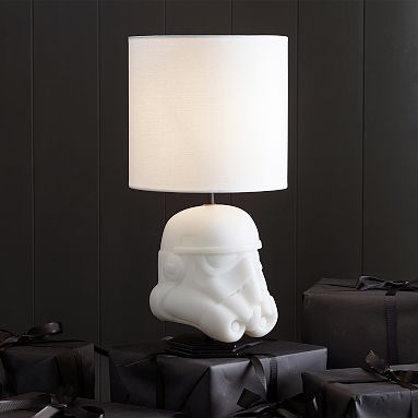 dier Stralend mengsel Star Wars™ Stormtrooper Glow-in-the-Dark Table Lamp | Pottery Barn Teen
