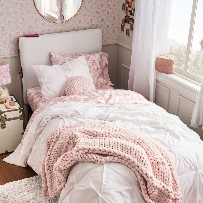 No Nails Smart Dorm Headboard | Pottery Barn Teen