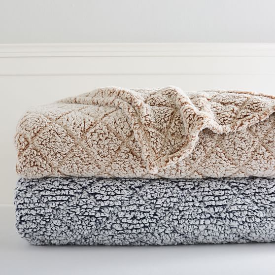 Quilted Cozy Bed Blanket Pottery Barn Teen