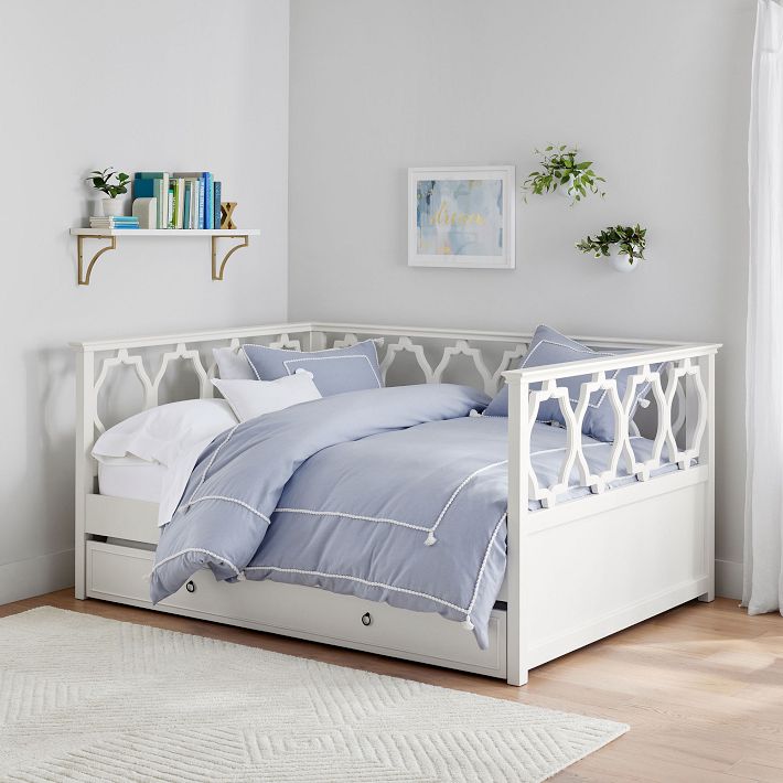 Elsie Daybed + Trundle Teen Bed Pottery Barn Teen
