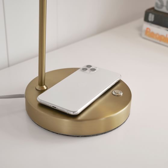 wireless charging task lamp