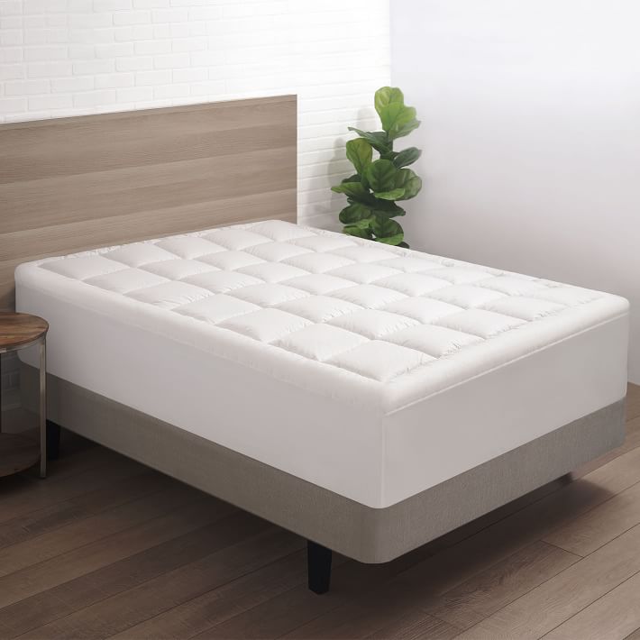 Fluffiest Ever Mattress Pad Pottery Barn Teen