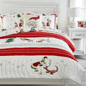 Dr. Seuss's The Grinch™ & Max™ Organic Sheet Set | Pottery Barn Teen