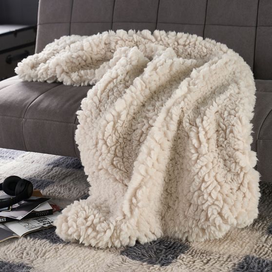 Jumbo Sherpa Throw Blanket | Pottery Barn Teen