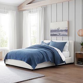 Jamie Upholstered Classic Bed | Pottery Barn Teen